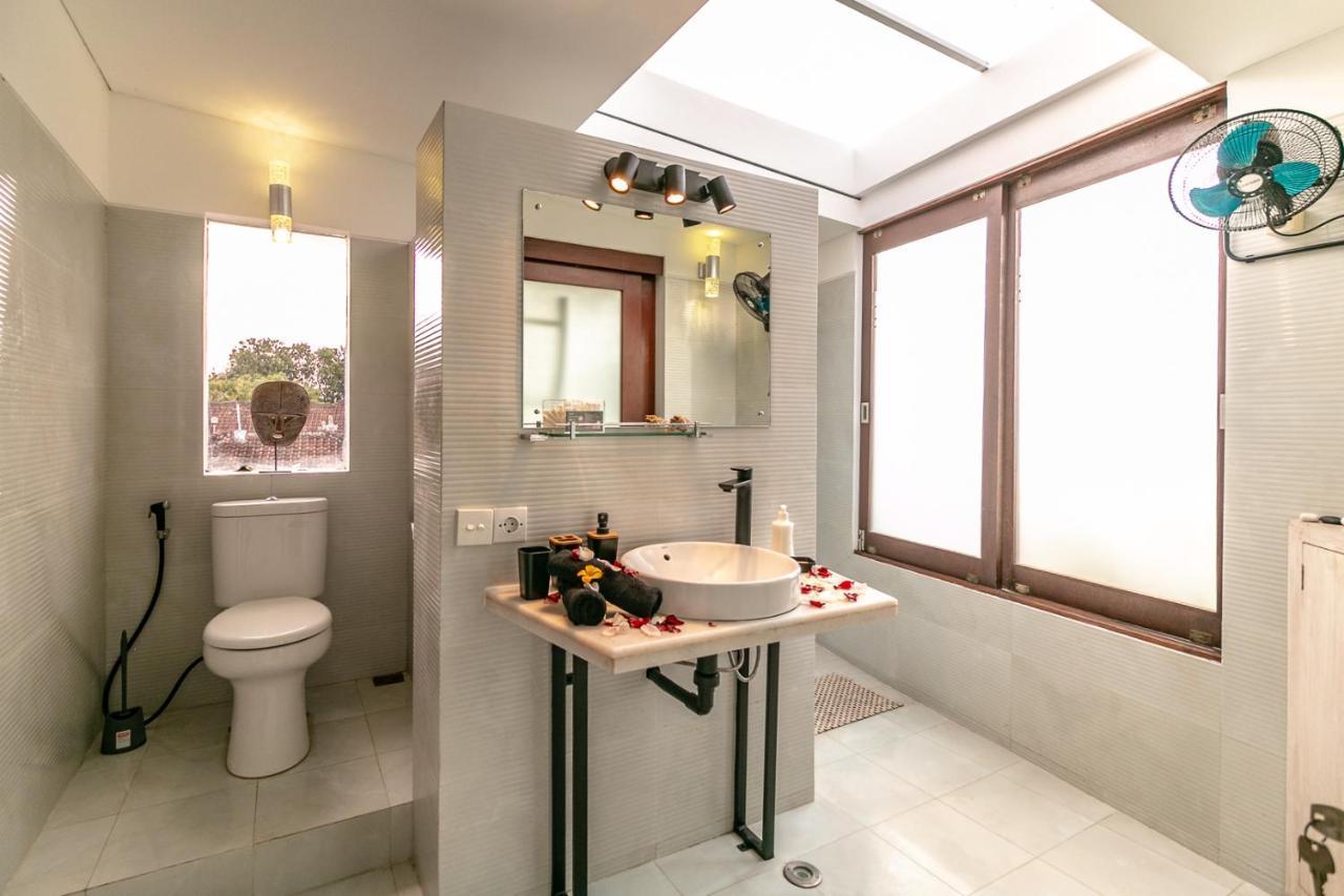Promo Modern Pvt With Pool And Parking Villa Seminyak (Bali)